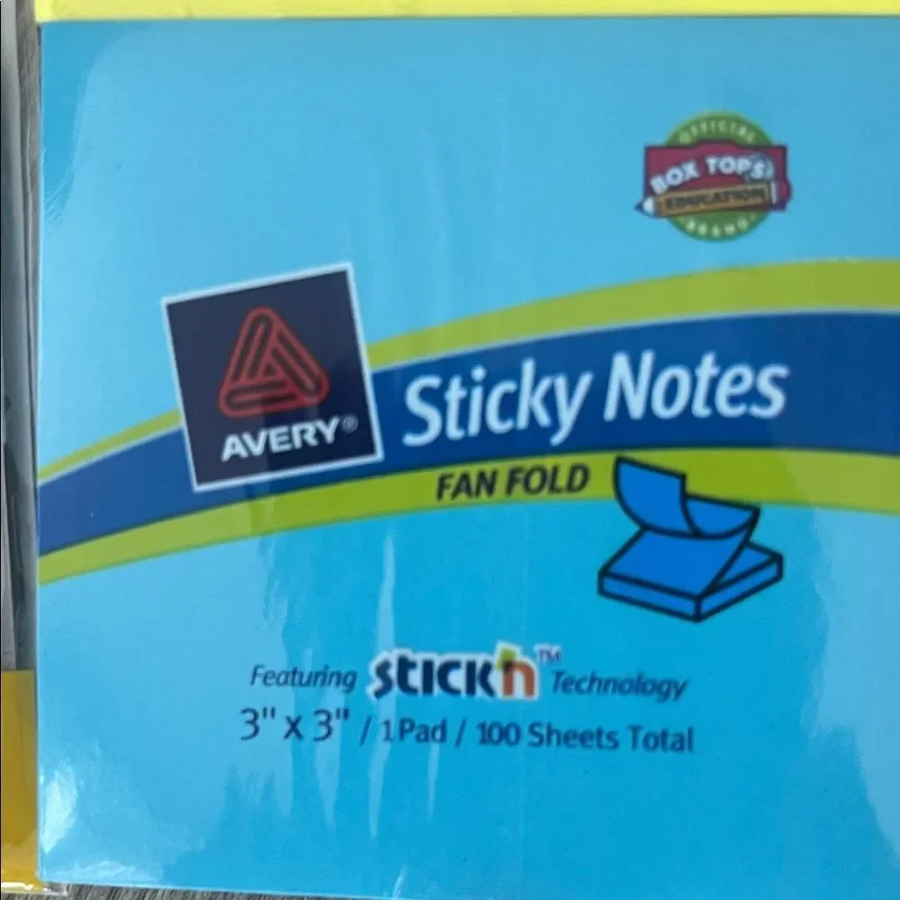 Avery Multicolor Sticky Notes & Note Tabs Pack with Floral Notepad